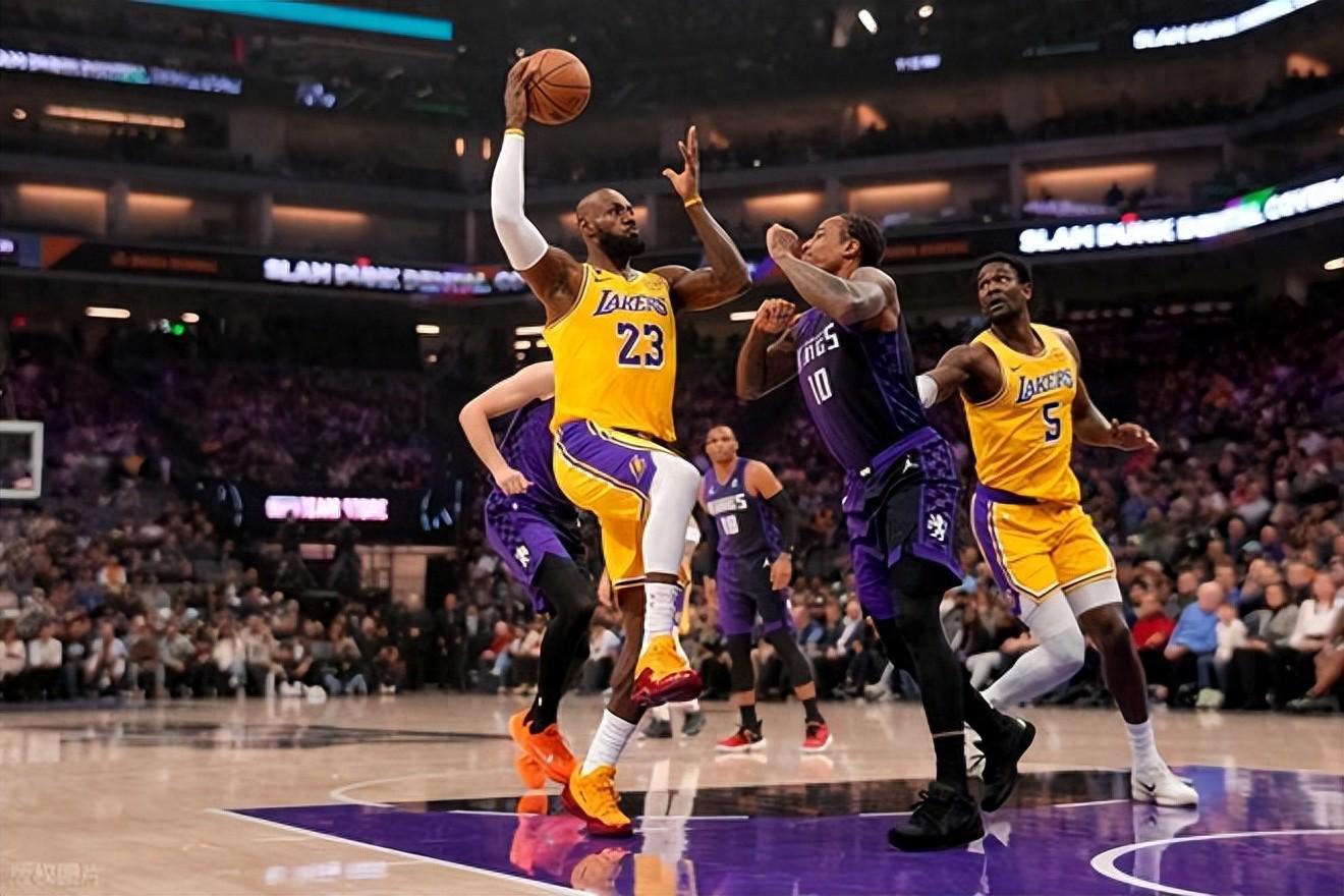 湖人不敌国王凸显三点：全队打铁东契奇带不动詹姆斯，裁判尽力了