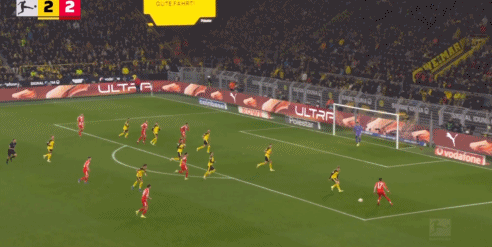 华体会hth官网-官方:基米希对多特的绝杀当选拜仁二月最佳进球